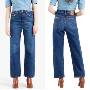 Levis Ribcage Straight Ankle Jeans in Dark Wash Size 28